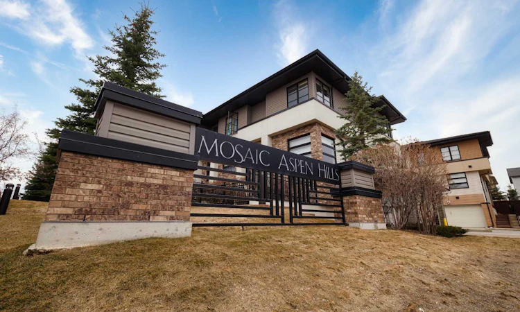206 Aspen Hills Villas SW