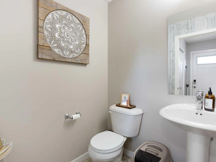 79 Sunset Road, Cochrane, AB, T4C 0W4 - 10