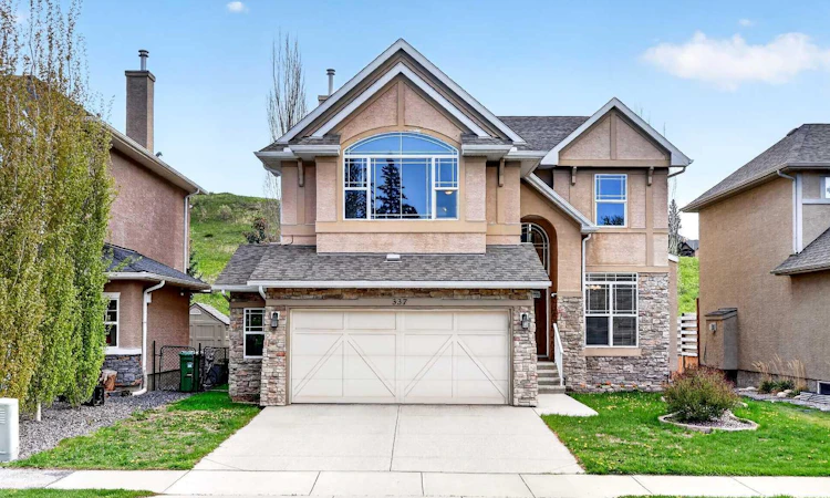 337 Discovery Ridge Boulevard SW