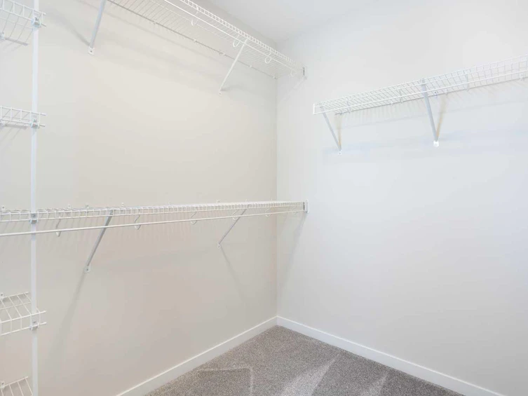 53 Creekside Passage SW, Calgary, AB, T2X 5V6 - 29