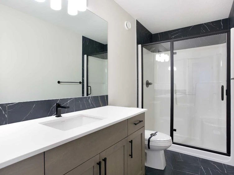 53 Creekside Passage SW, Calgary, AB, T2X 5V6 - 28