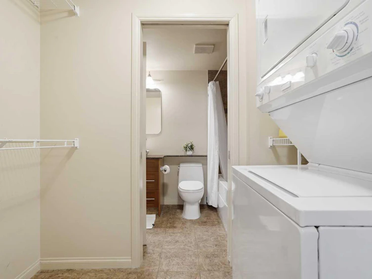 212-790 Kingsmere Crescent SW, Calgary, AB, T2V 2G9 - 16
