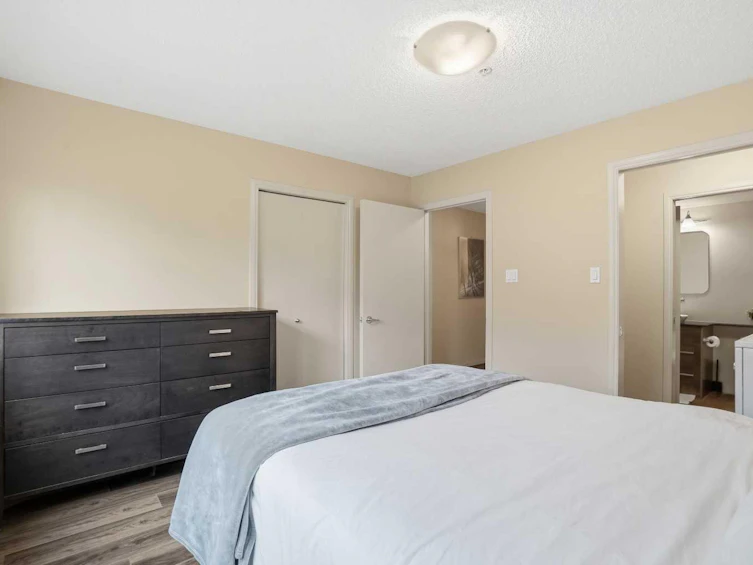 212-790 Kingsmere Crescent SW, Calgary, AB, T2V 2G9 - 15
