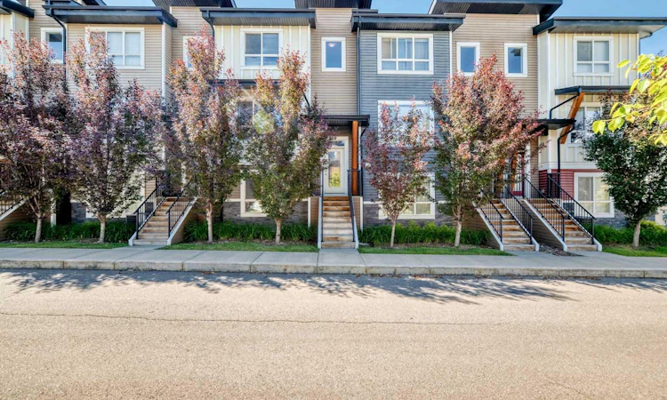 125 Walgrove Cove SE