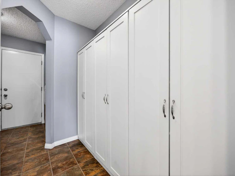 378 Panamount Drive NW, Calgary, AB, T3K 5M1 - 16