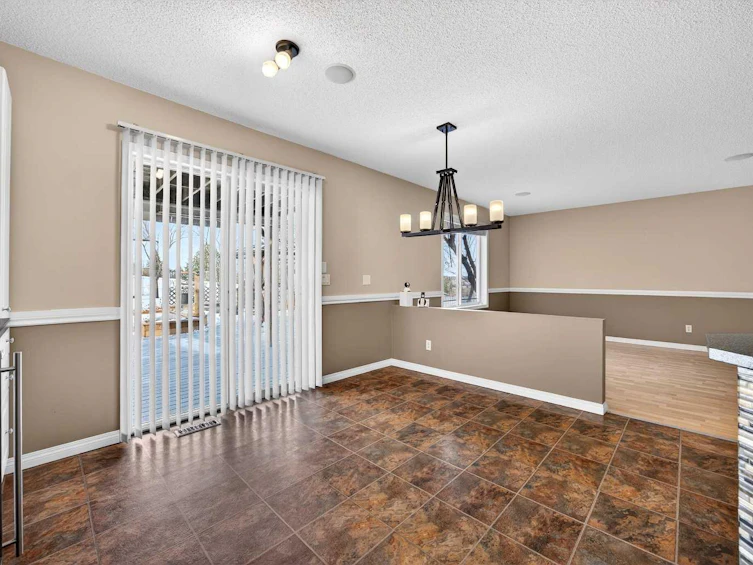 378 Panamount Drive NW, Calgary, AB, T3K 5M1 - 11
