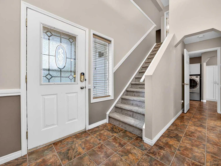 378 Panamount Drive NW, Calgary, AB, T3K 5M1 - 17