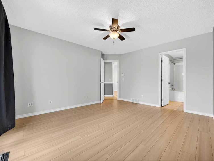 378 Panamount Drive NW, Calgary, AB, T3K 5M1 - 24