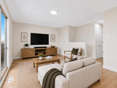 4-1701 48 Street SE - 5