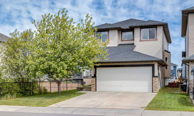664 Luxstone Landing SW