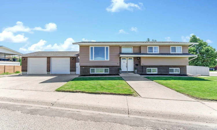 8 Corbitt Way SE