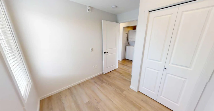 202-10101 105 Avenue, Grande Prairie, AB, T8V 1H3 - 8