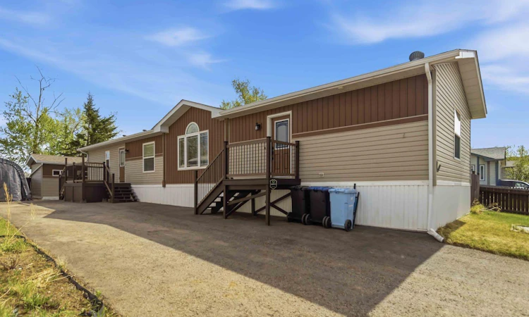 157 Gregoire Crescent