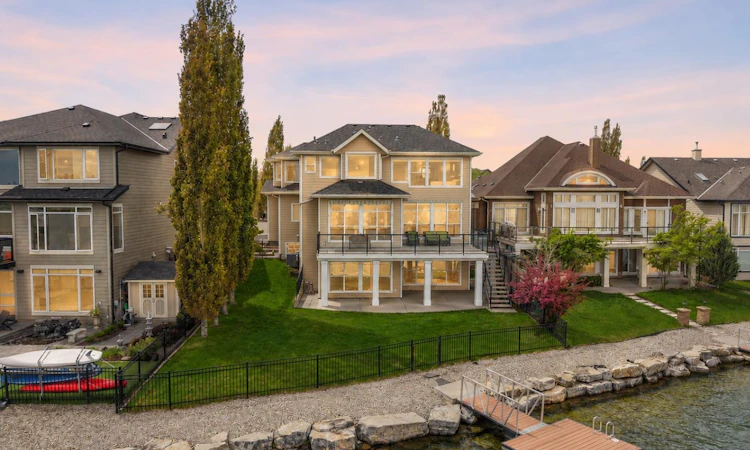 54 Auburn Sound Place SE