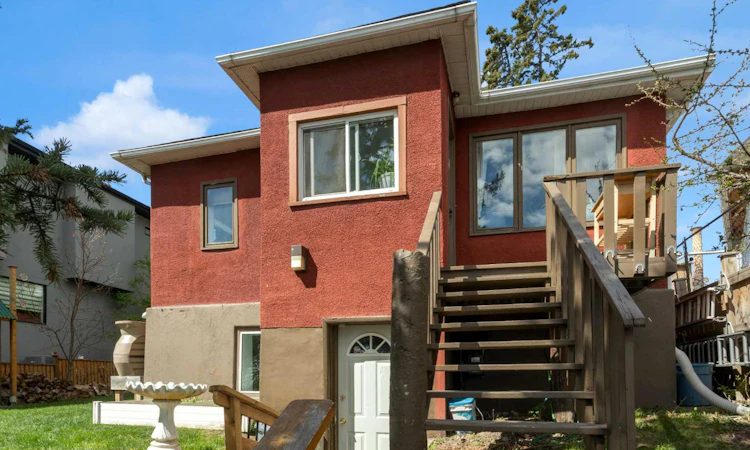 4007 Centre A Street NE
