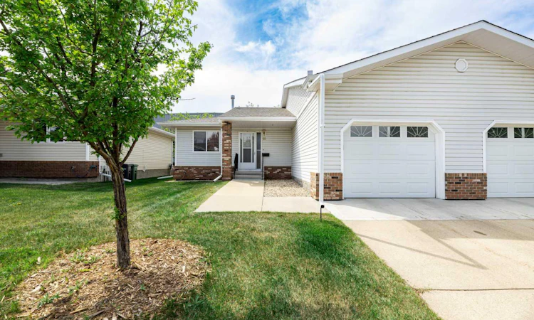 59-2816 Botterill Crescent