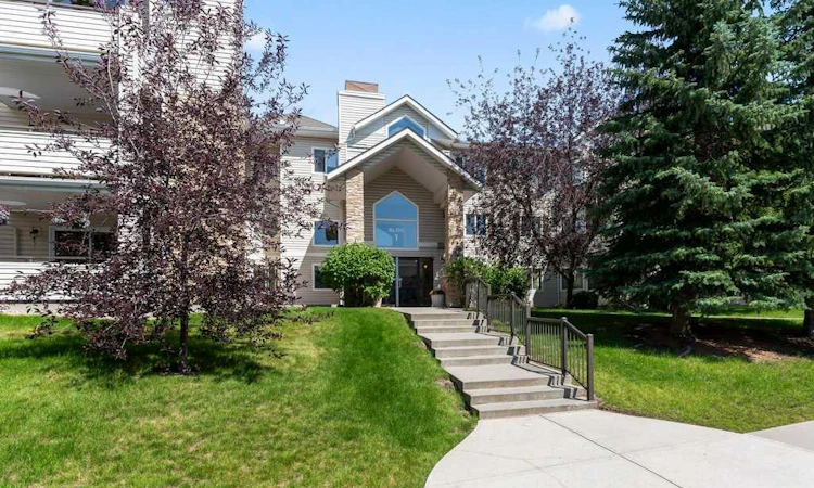 1302-7451 Springbank Boulevard SW