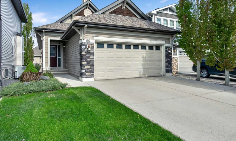 60 Auburn Glen Green SE