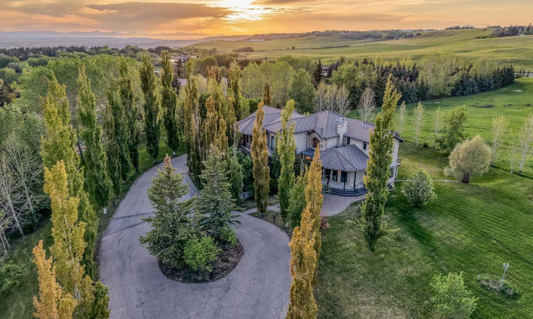 40 Blueridge Bay