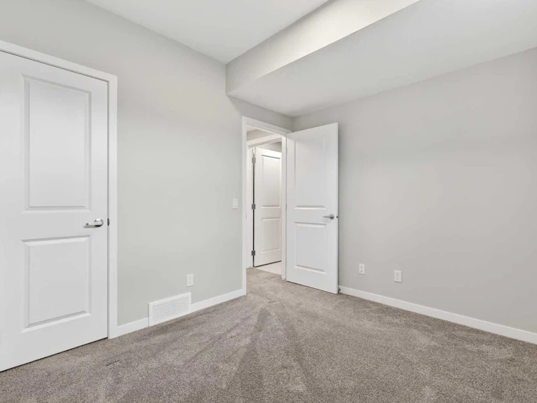 195 Magnolia Terrace SE, Calgary, AB, T3M 3N2 - 36