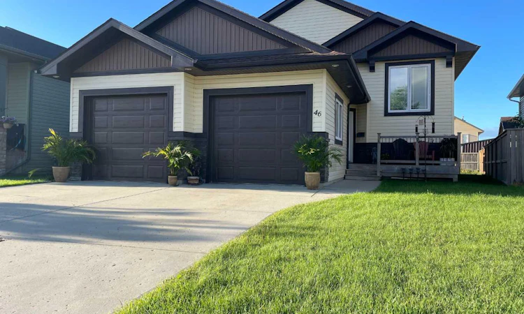 46 Mackenzie Crescent
