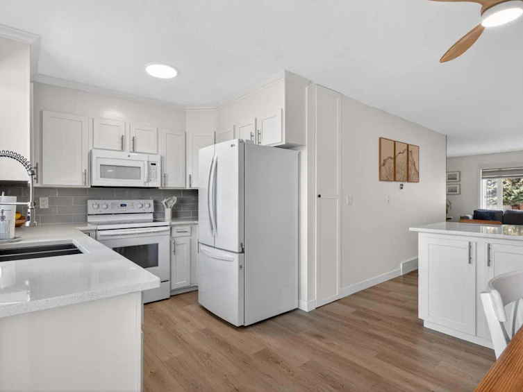 48 Shawcliffe Place, Calgary, AB, T2Y 1H5 - 11