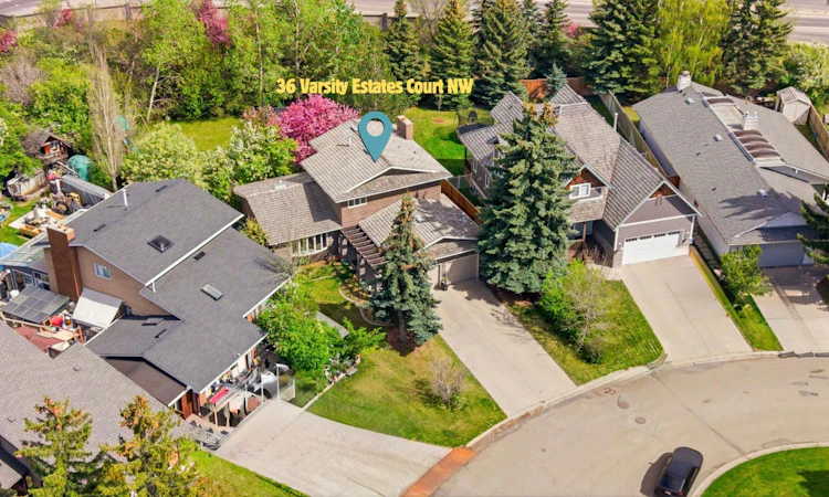 36 Varsity Estates Court NW
