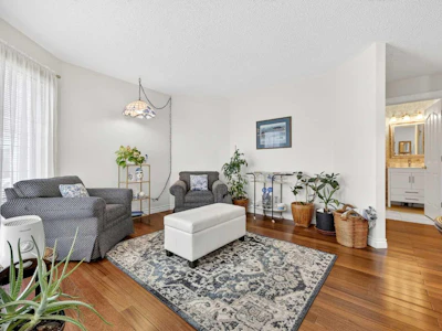 192 Arbour Wood Close NW - 4