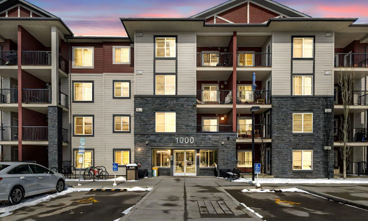 1237-81 Legacy Boulevard SE