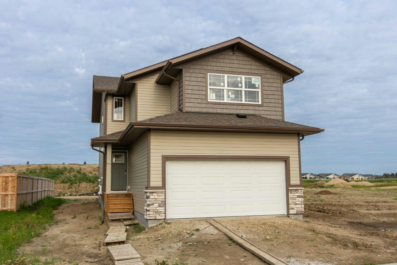 60 Trinity Street, Lacombe, AB, T4L 0L1