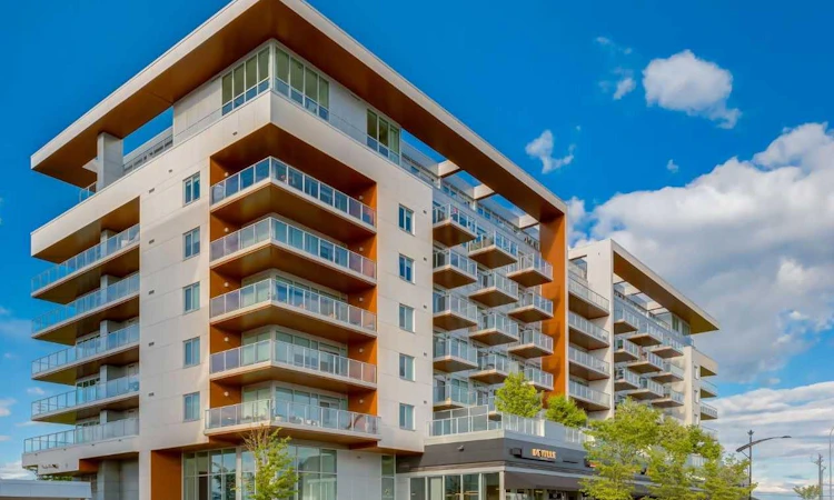 110-8505 Broadcast Avenue SW
