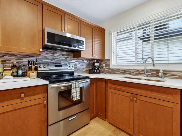 10540 Oakfield Drive SW, Calgary, AB, T2W 2A9 - 13