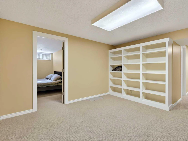 10540 Oakfield Drive SW, Calgary, AB, T2W 2A9 - 31