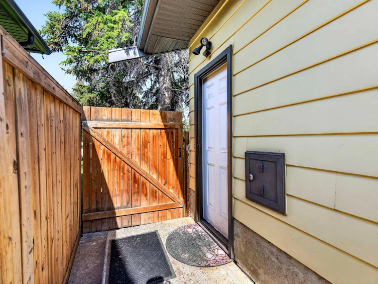 10540 Oakfield Drive SW, Calgary, AB, T2W 2A9 - 46