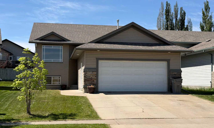 144 Pinnacle Avenue
