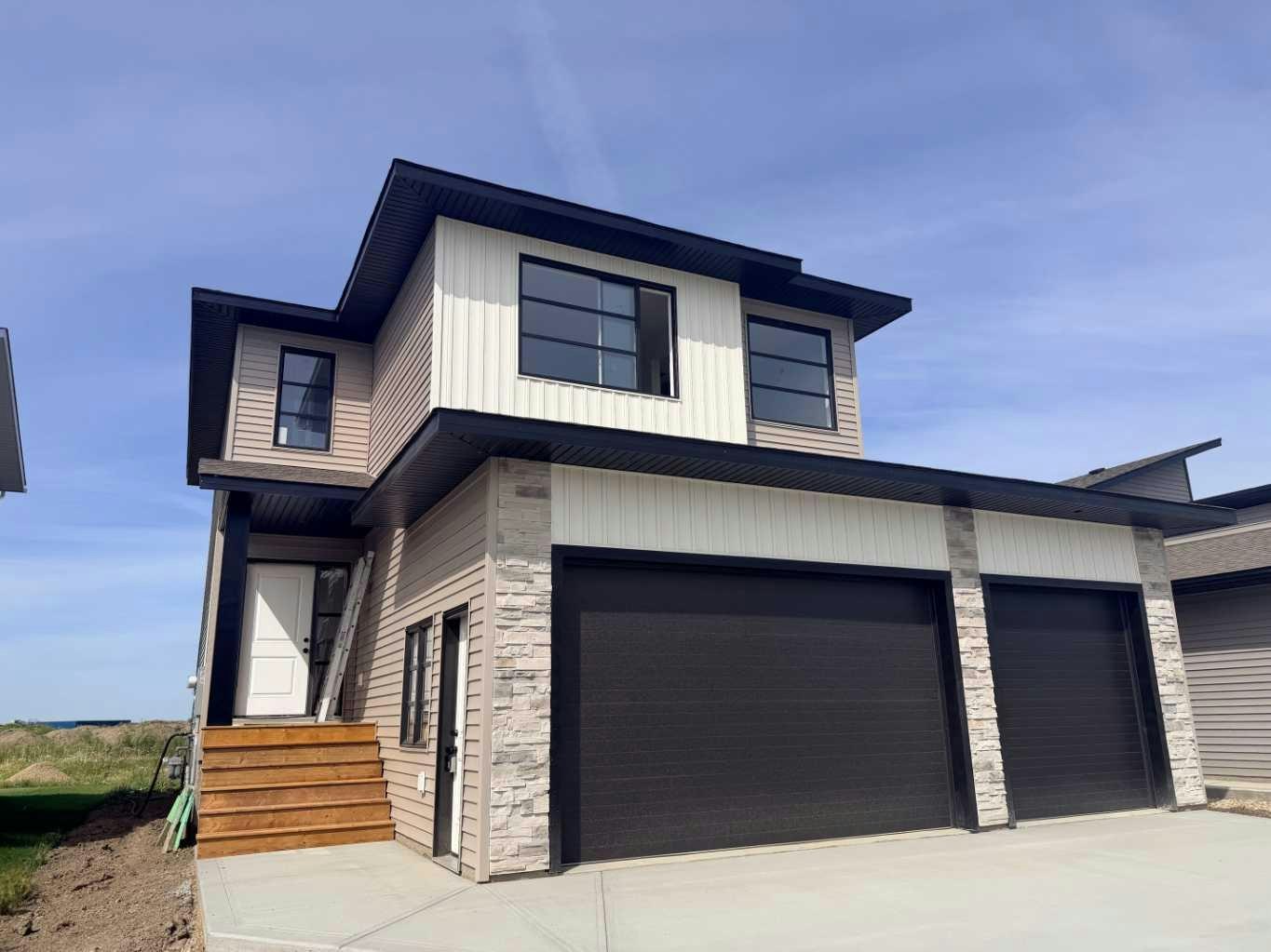 12922 102a Street, Grande Prairie, AB, T8V 6T1