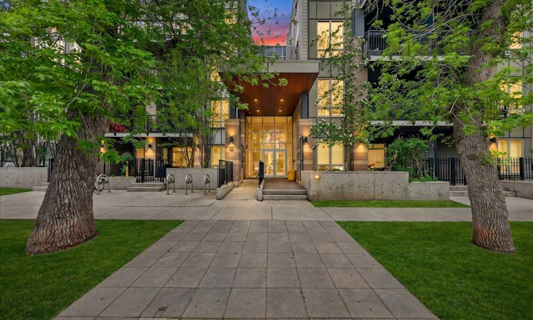 206-823 5 Avenue NW