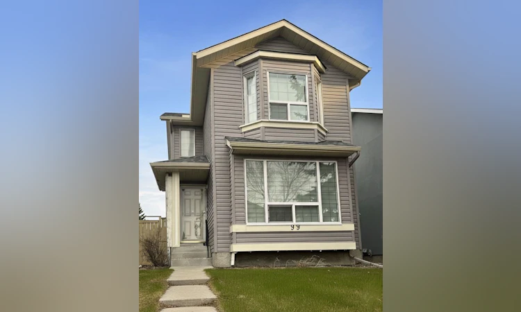 99 Martinwood Road NE