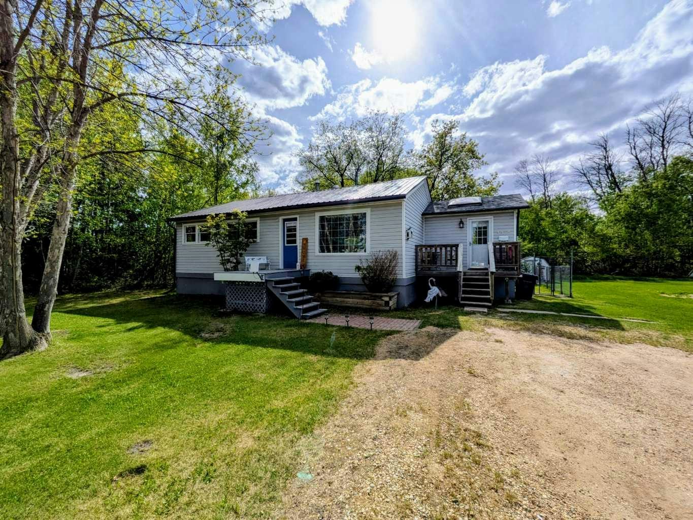 4814 52 Street, Birch Hills County, AB, T0H 1H0