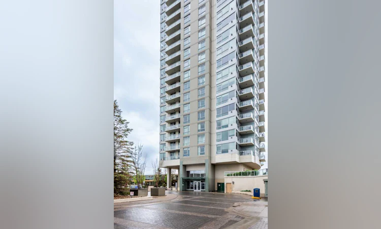 1103-77 Spruce Place SW