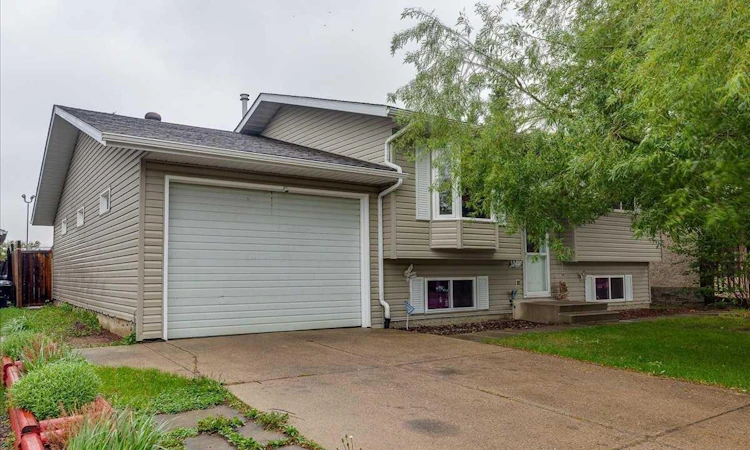 38 Heritage Drive