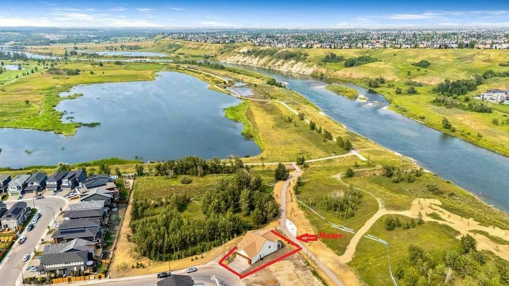288 Wolf River Drive SE, Calgary, AB, T2X 6G6