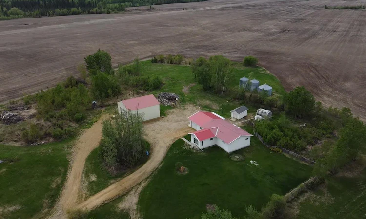 872068 Range Road 235