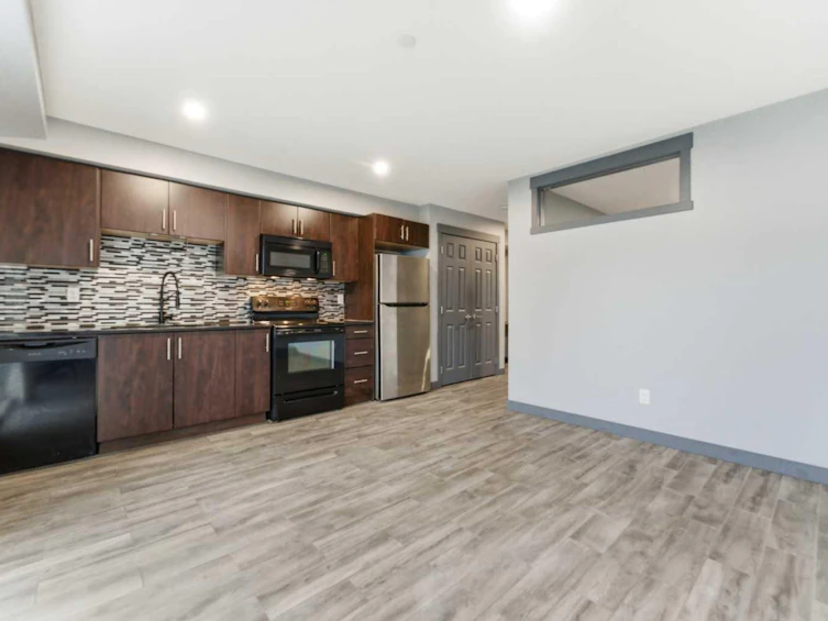 1204-755 Copperpond Boulevard SE, Calgary, AB, T2Z 4R2 - 5