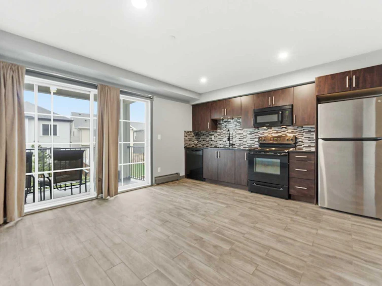 1204-755 Copperpond Boulevard SE, Calgary, AB, T2Z 4R2 - 4