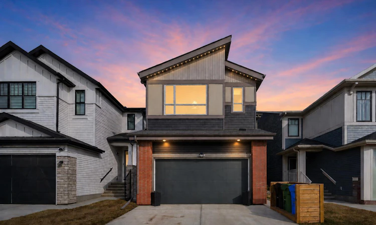 73 Mallard Grove SE