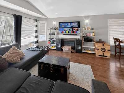 11212 75a Avenue - 3