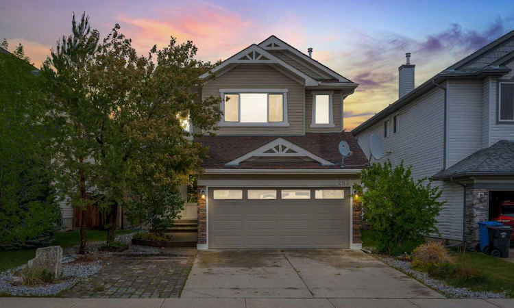 263 Royal Birch Way NW