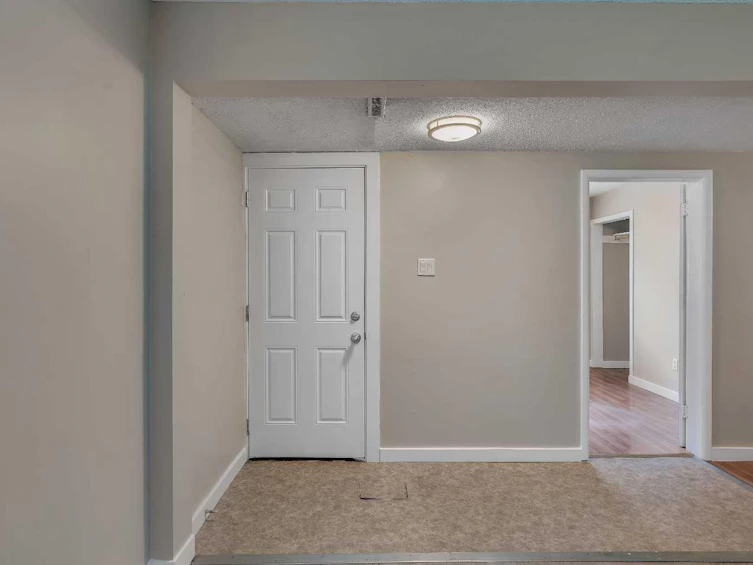 7621 23 Street SE, Calgary, AB, T2C 0Y2 - 15