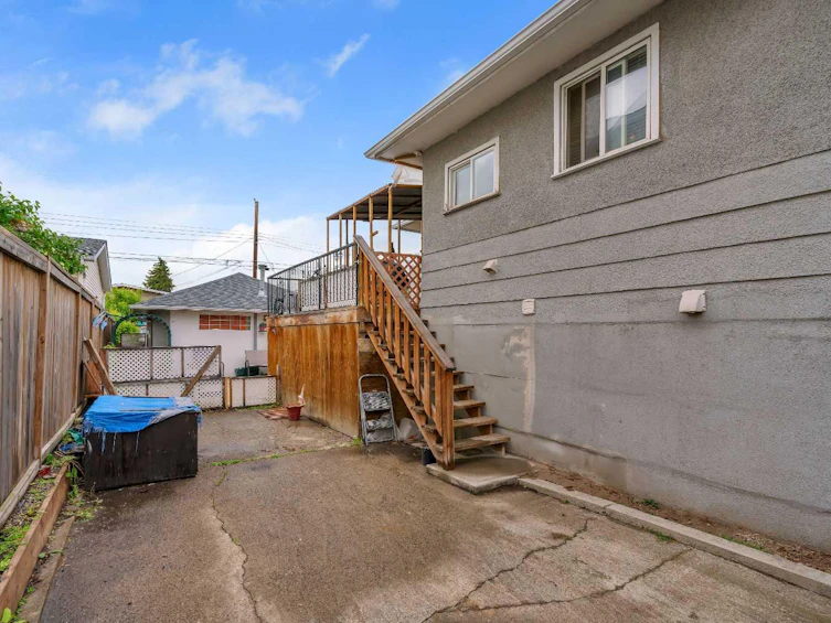7621 23 Street SE, Calgary, AB, T2C 0Y2 - 27